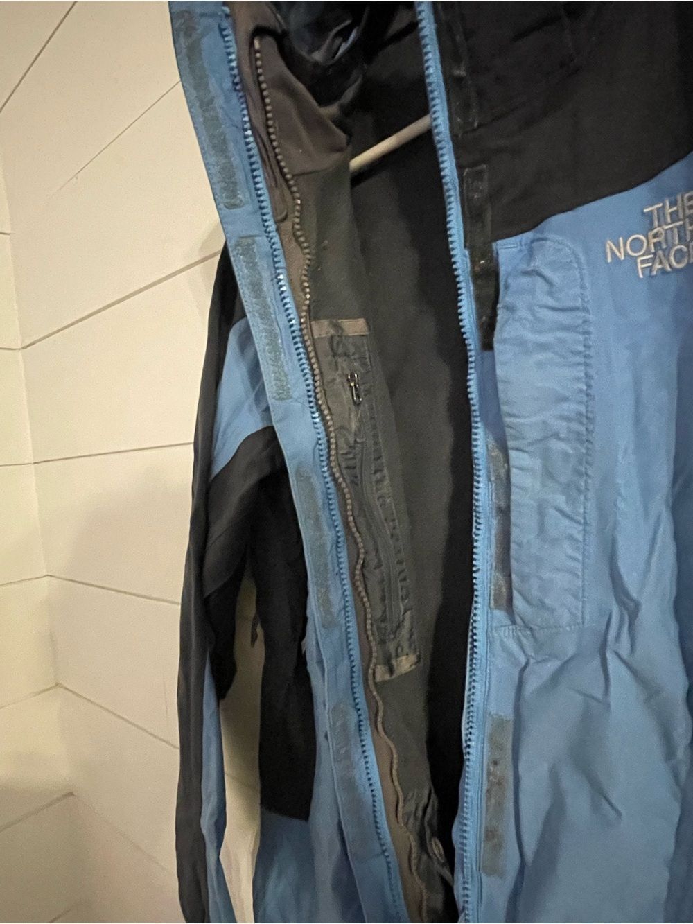 North Face jacket - Picture 6 of 9